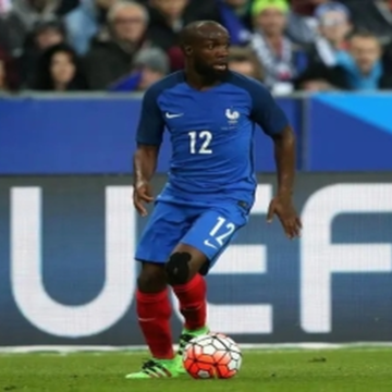 الفيفا يتوصل لتسوية مع ديارا في قضية حقوق انتقال اللاعب